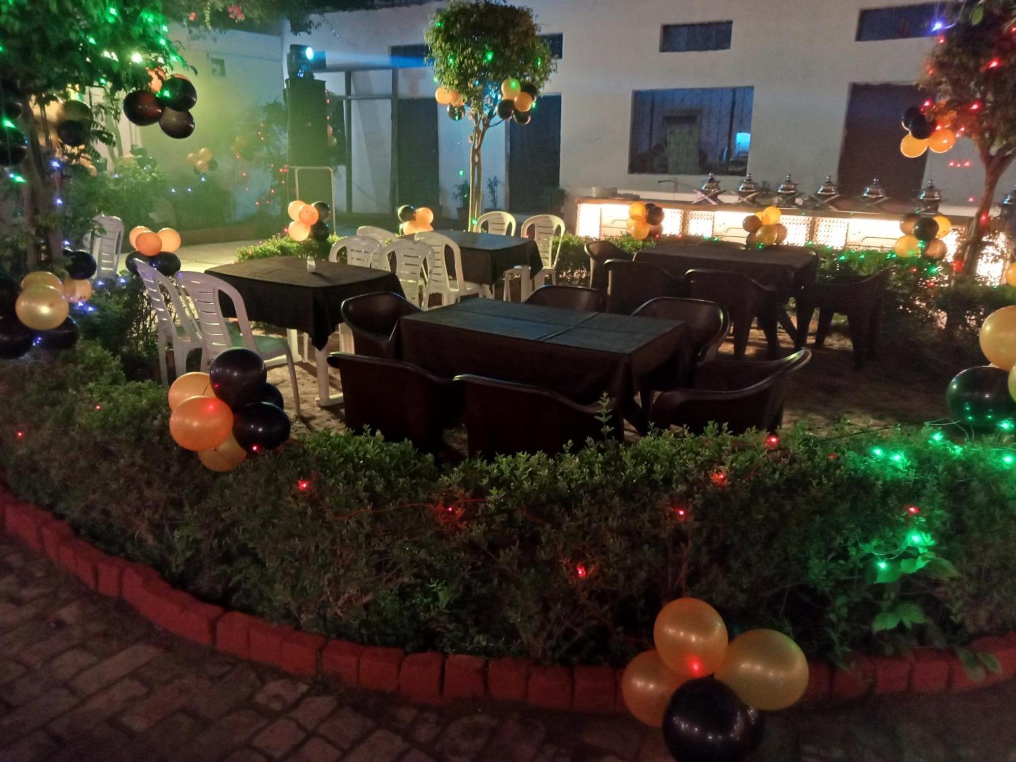 Hotel Shyam Palace India Agra Агра Екстериор снимка